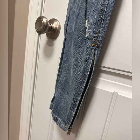 MNML Minimal Distressed Men’s Skinny Medium Wash Jeans Size 29 - Picture 3 of 6